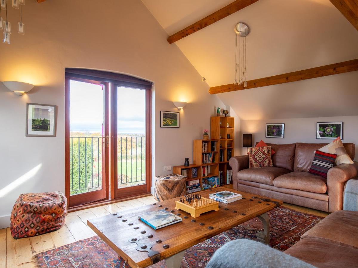 Villa Granary At Rectory Farm Wolford Esterno foto