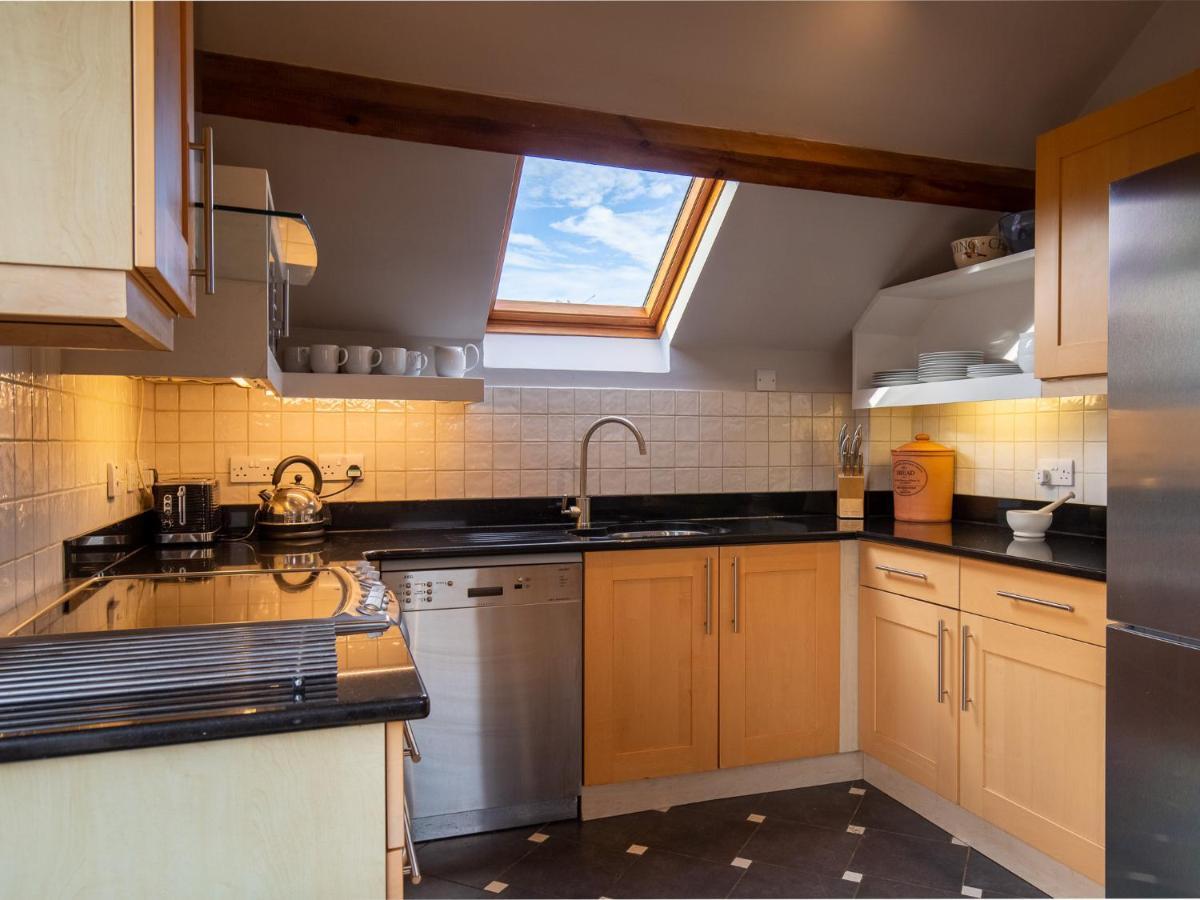 Villa Granary At Rectory Farm Wolford Esterno foto